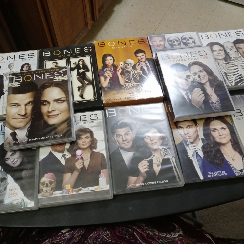 Copy - Preowned used bones complete series seasons 1-12